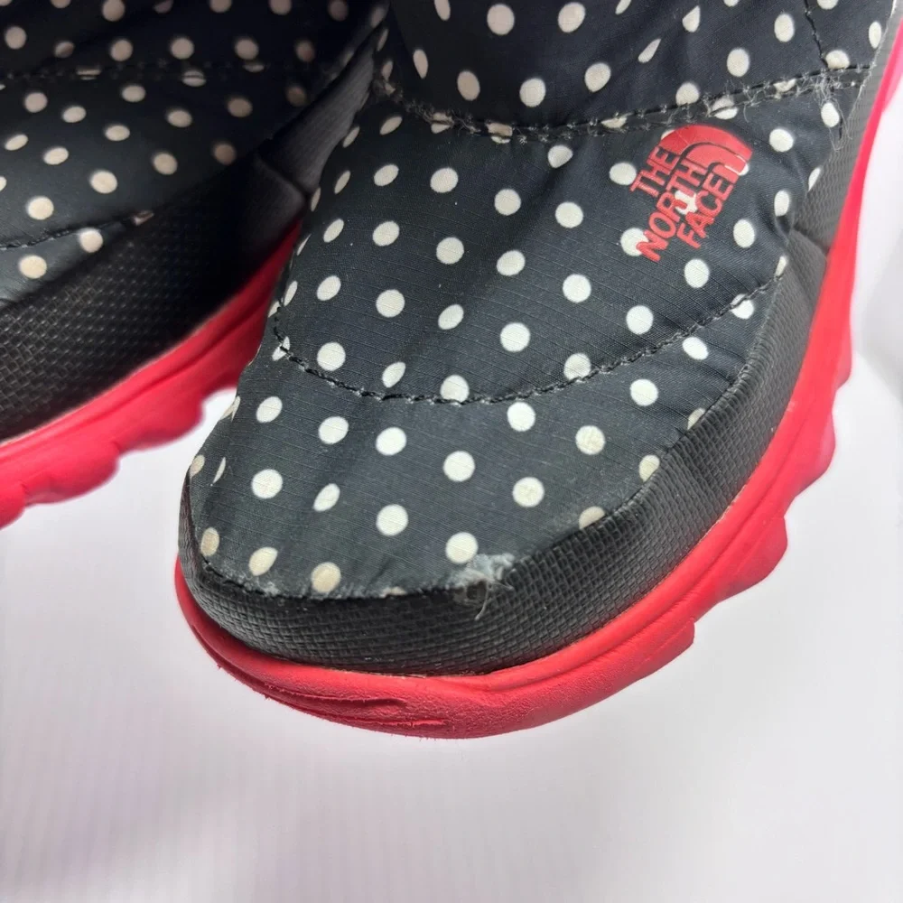 THE NORTH FACE Nuptse Polka Dot Faux Fur Trim Goose‎ Down Pullon Boots Girls 9